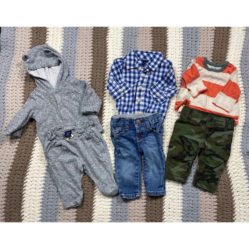 BabyGap Boys 0–3 Months Outfit Bundle